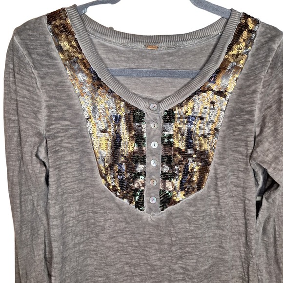 Free people Tiger eyes sequined Henley top S gray brown bling sparkle Gypsy top - Picture 6 of 6
